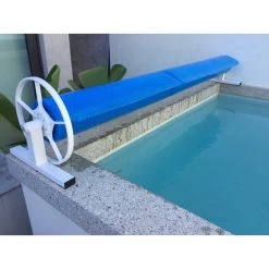 Daisy SQ Pool Cover Roller 13 Daisy SQ Pool Cover Roller -Swimming Pool Supplies cHJvZHVjdHMvc3EvRGFyeWwgaGFkIHRvIGN1dCBkb3duIFNRIHJvbGxlciBvbiBzaXRldG8gbWFrZSBmaXQgb250byBwb29sIGxlZGdlIE1hcnJpY2t2aWxsZSBOU1cucG5n