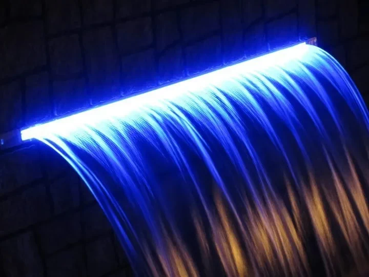 Spa Electrics Matrix LWB Strip Light Multi Colour Waterfall LED 1.2m 2 Spa Electrics Matrix LWB Strip Light Multi Colour Waterfall LED 1.2m - Image 2